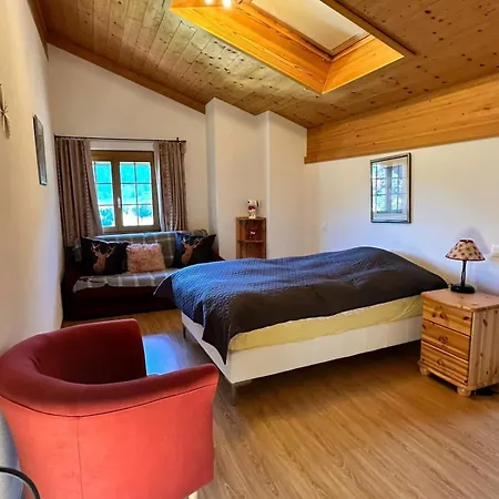 Penthouse Paradise With Indoor Swimming Pool * Château-d'Oex